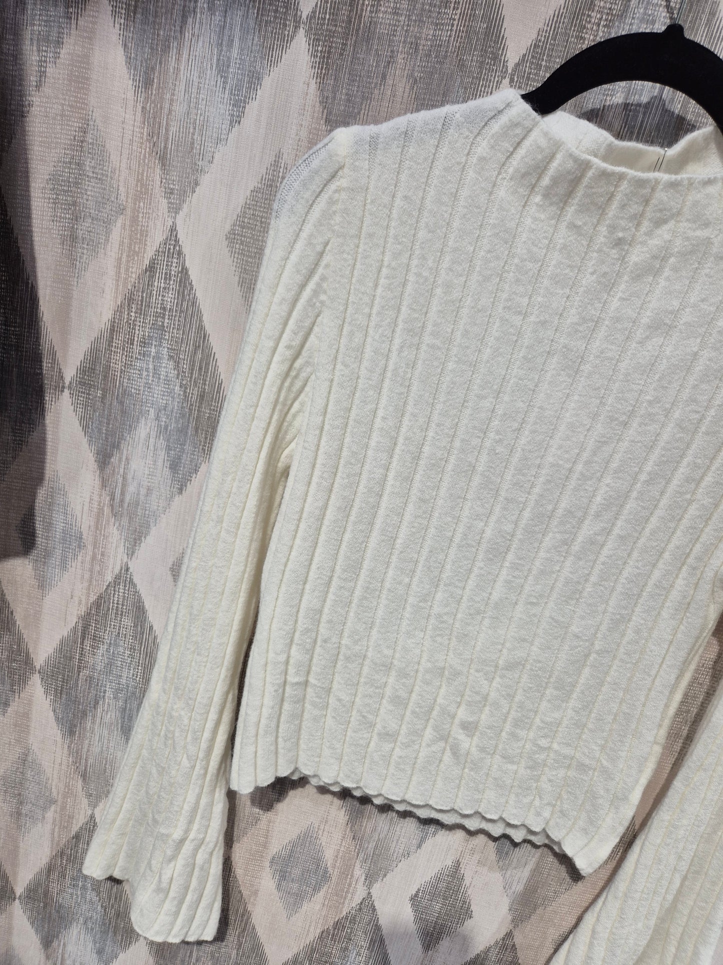 Jersey con manga campana
