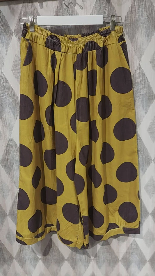 Pantalón topos
