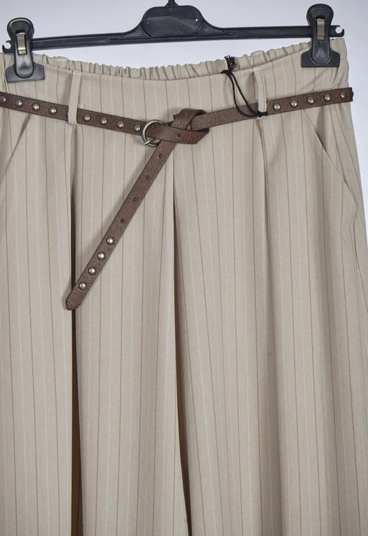 Pantalón rayas beige
