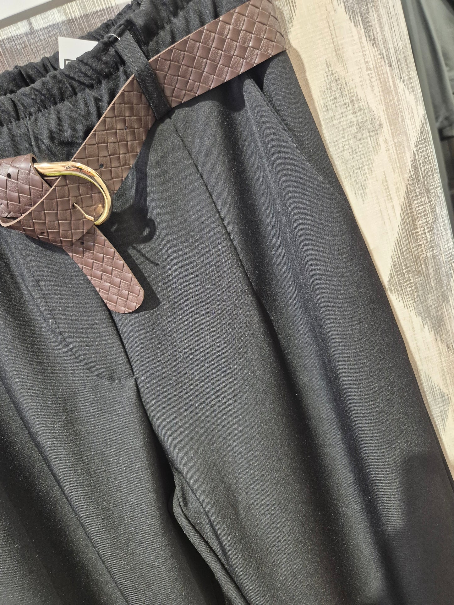 Pantalón cropped