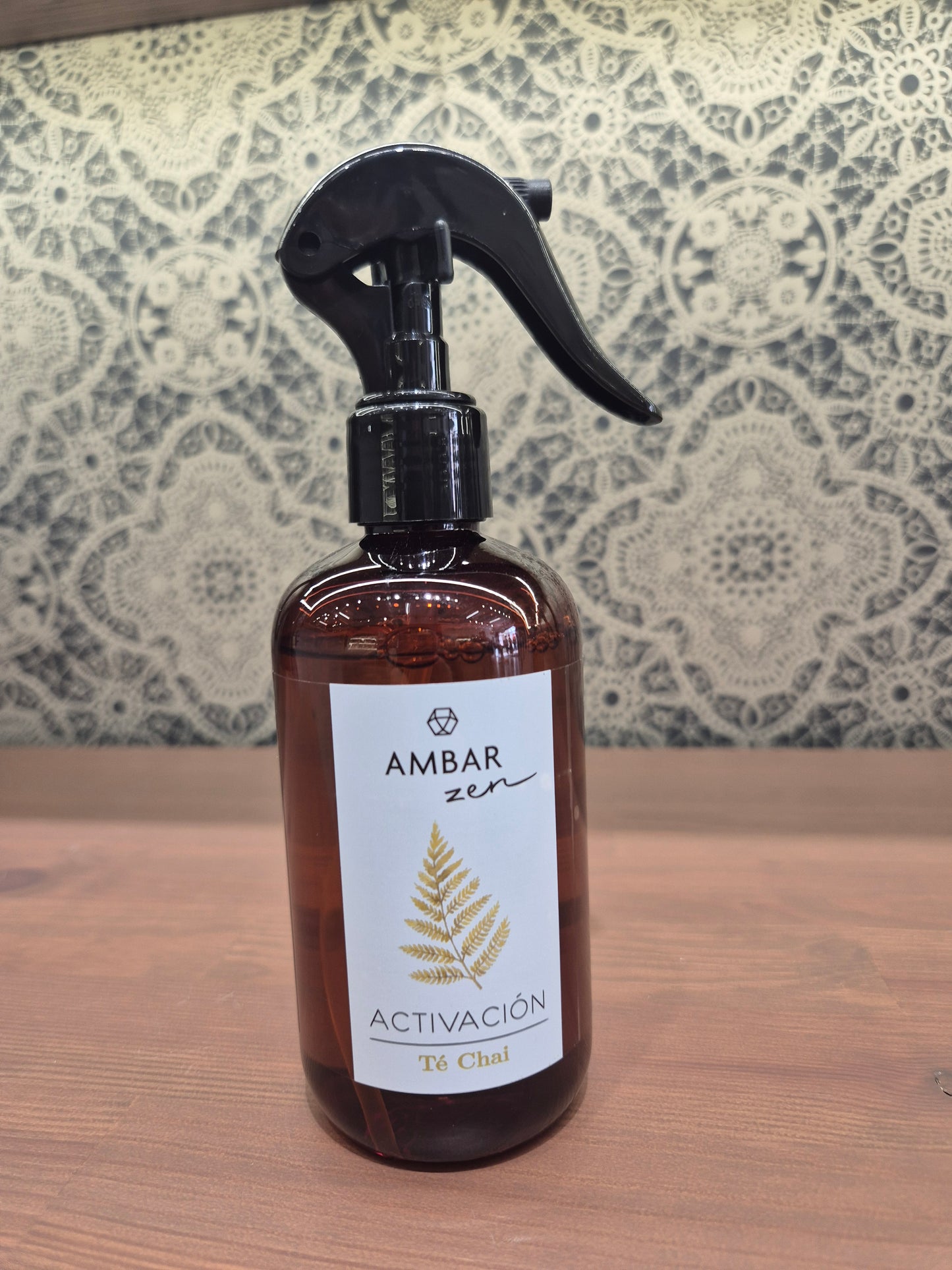 Ambientador en spray para hogar te chai )