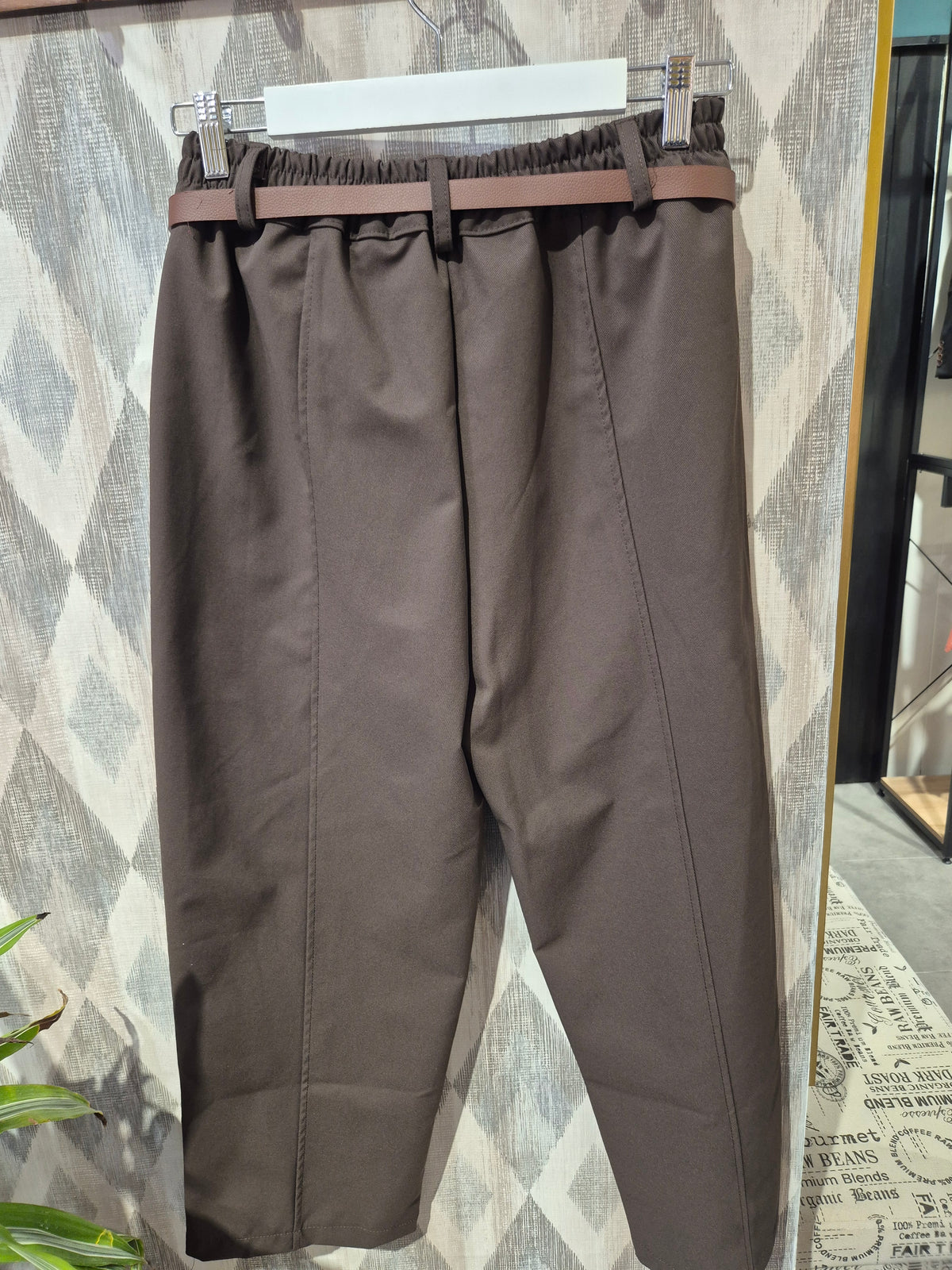 Pantalón cropped