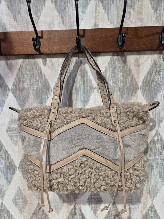 Bolso borreguito