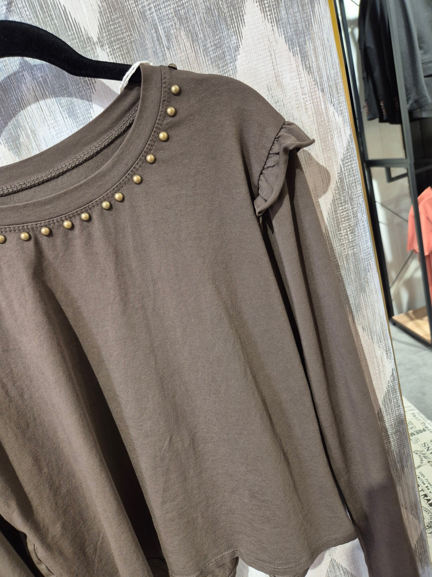 Camiseta tachas